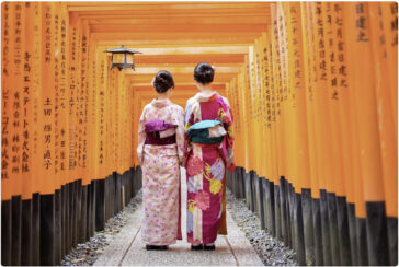 fushimi inari helligdommen kyoto 800px shuiro
