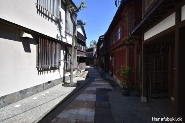 higashi chaya kanazawa