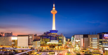 kyoto tower