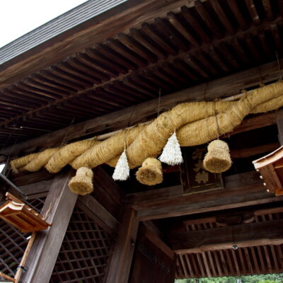 shimenawa_suwa_helligdommen_nagasaki (10)