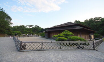 Ritsurin_koen haven, Ryoanjigaki-hegn