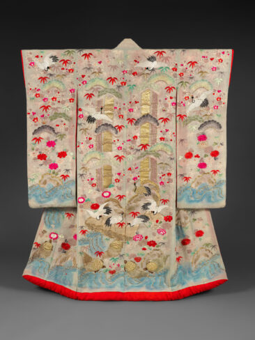 uchikake kimono