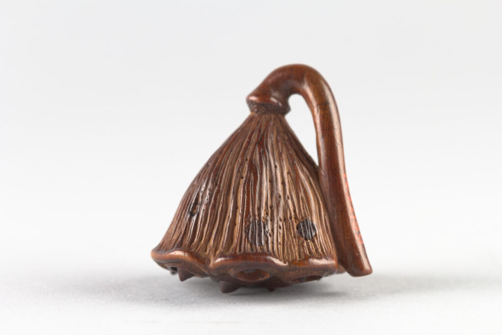 netsuke_hasu_lotus