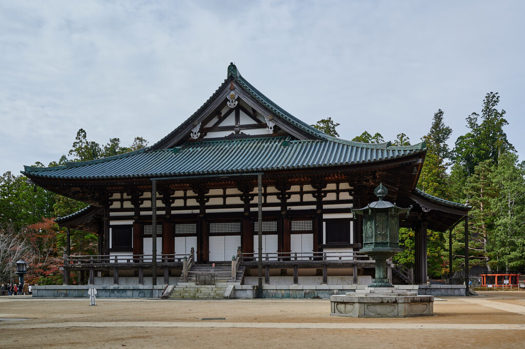 danjo garan koyasan 