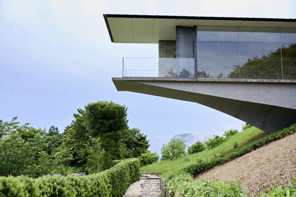 Enoura Observatory - Hiroshi Sugimotos udendørsmuseum syd for Odawara